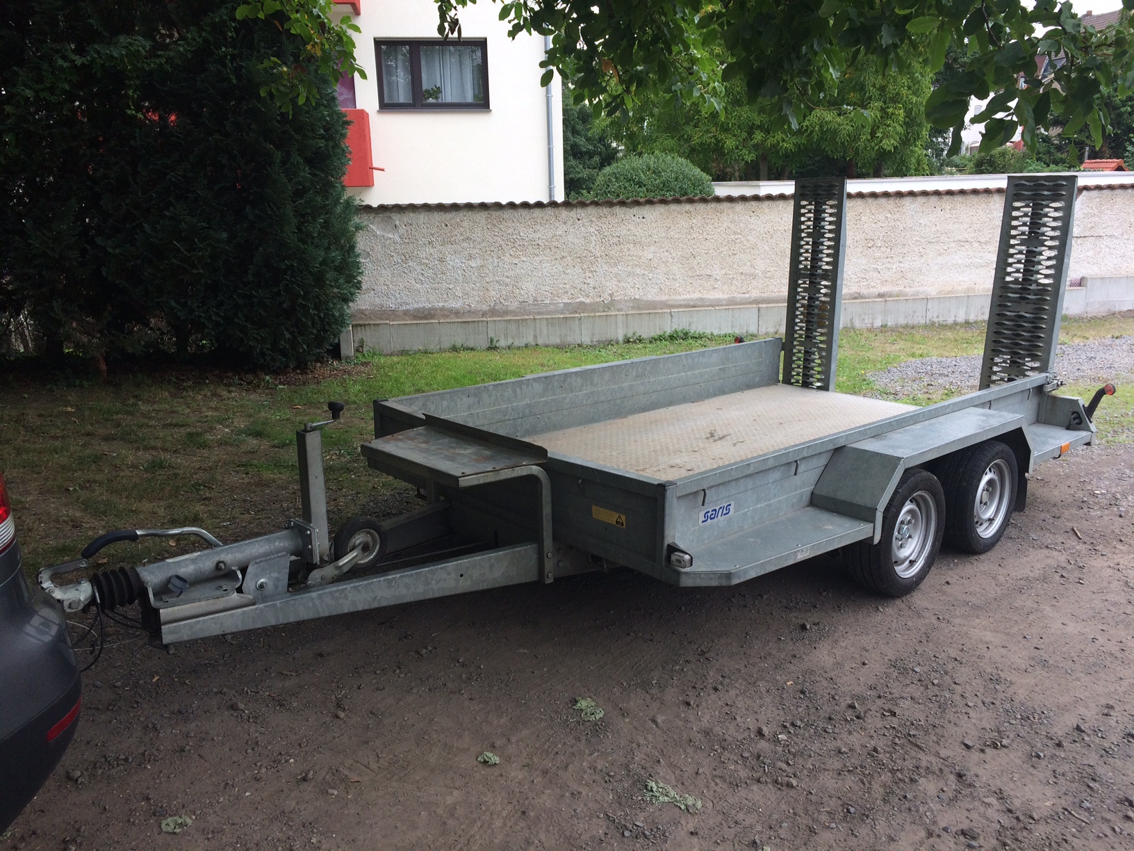 Baumaschinenanhänger