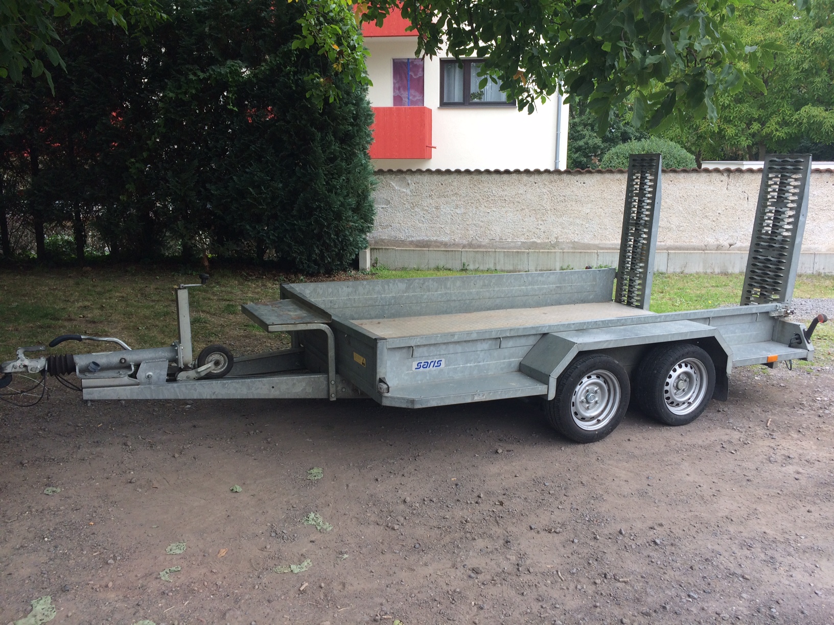 Baumaschinenanhänger